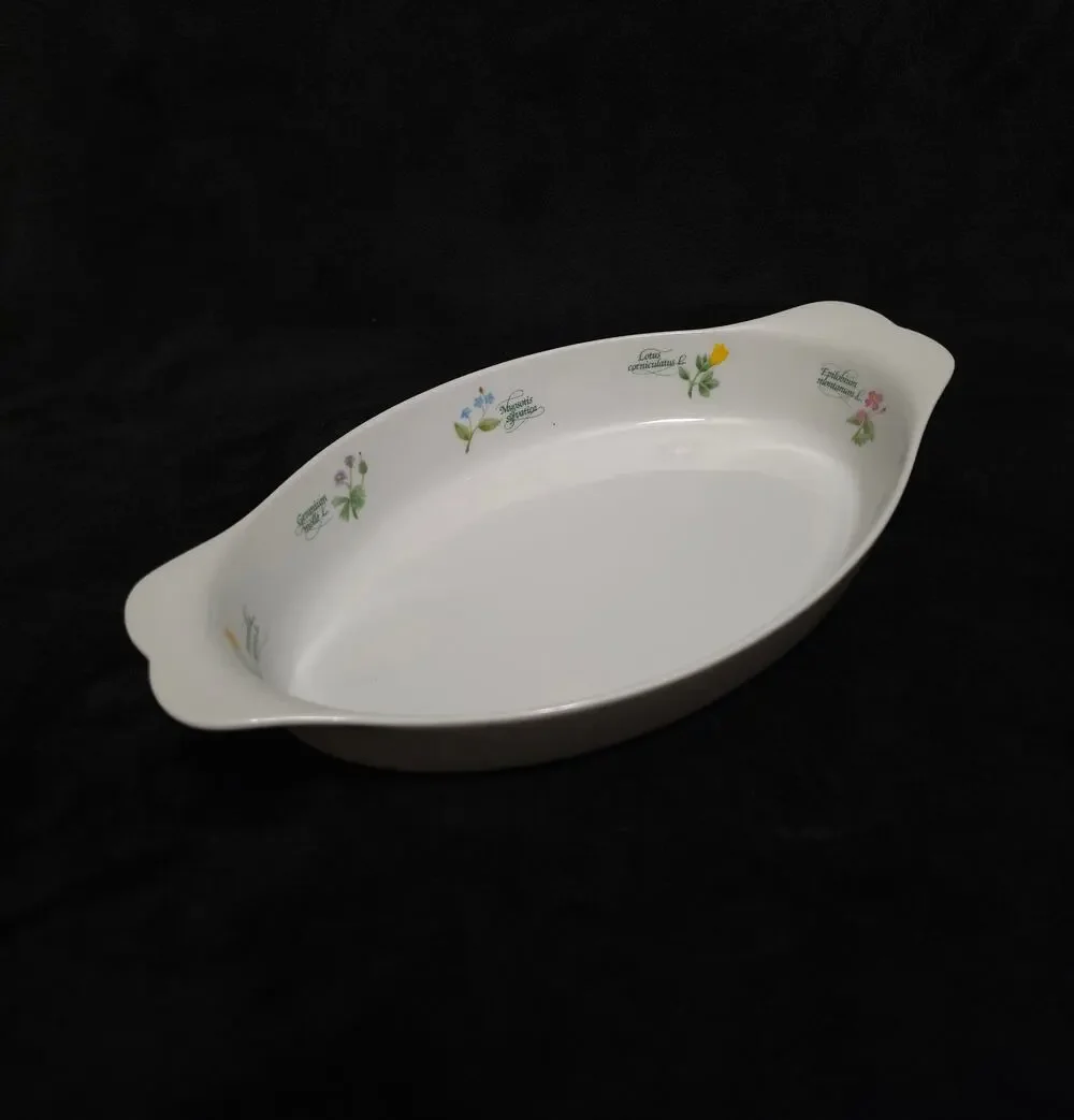 ​Vintage Anchor Ovenware Au Gratin Baking Dish - Floret Pattern - Made in Japan